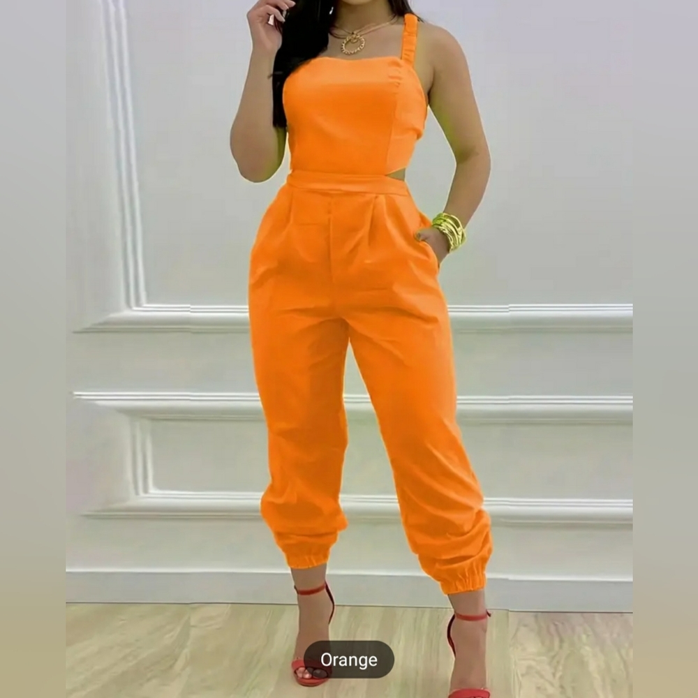 Back-less, Jogger Style Jumpsuit